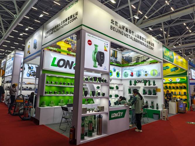 十五年匠心独运 数码印花展桁架设计搭建背后的老师傅与老工厂